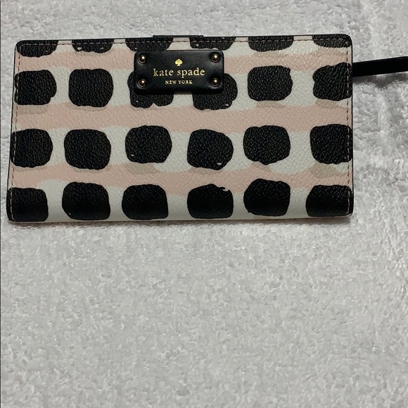 NWT 🔥 Brand new Kate ♠️ spade wallet - Picture 2 of 8